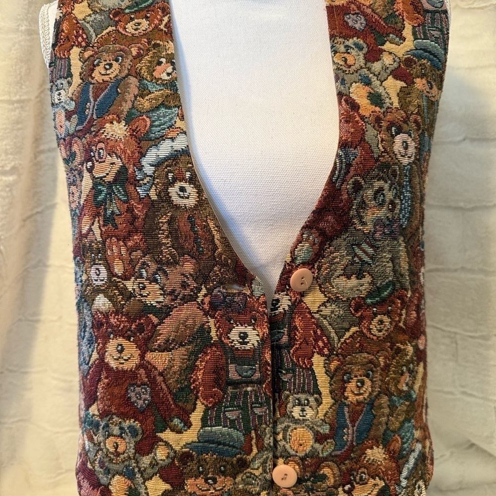 Vest made by Facets covered in Teddy Bears. Size S. Adjustable w/tie. Br… - Picture 5 of 14